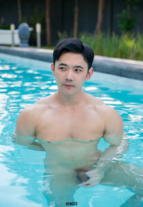 Paul Chamvuthipreecha swim