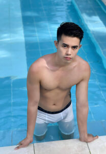 Van Trojan Umali swim