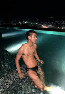 อาร์ทติส ชลธี night