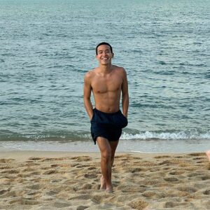 อัด อวัช