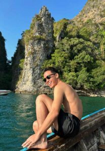 อัด อวัช