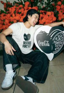 มีโอ เอเธนส์