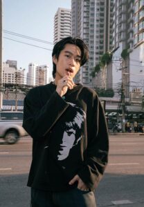 มีโอ เอเธนส์